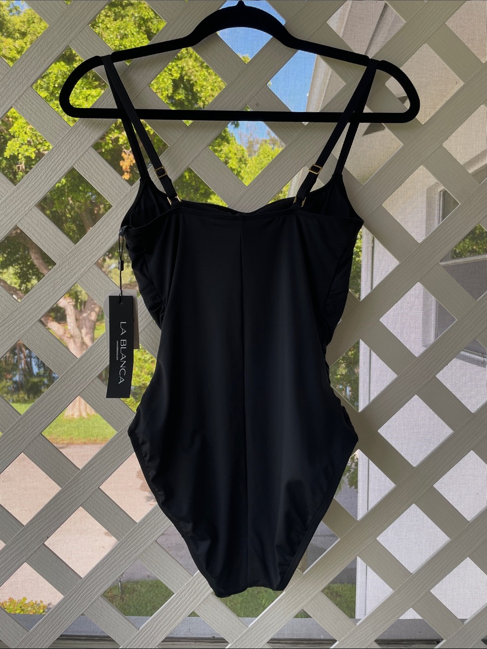 La Blanca Island Goddess Shirred One-Piece Swimsuit - Picture 4 of 11